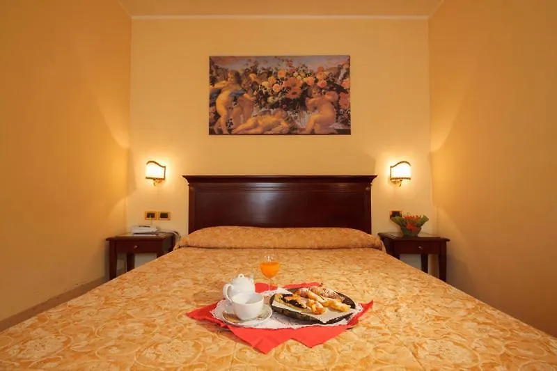 Hotel Mistrello Di Savoia Borgo Val di Taro 3*,  Italy