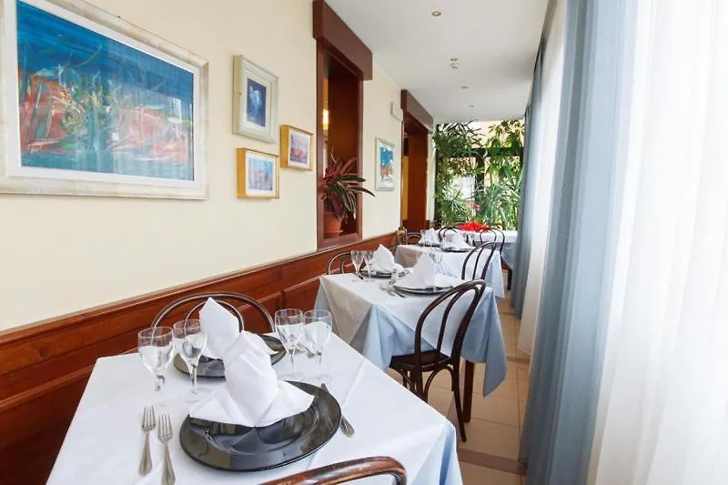 Hotel Mistrello Di Savoia Borgo Val di Taro
